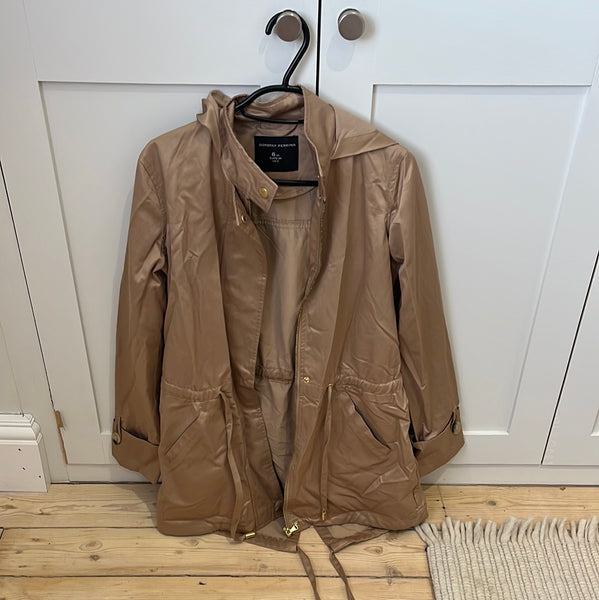Dorothy perkins size 6 coat