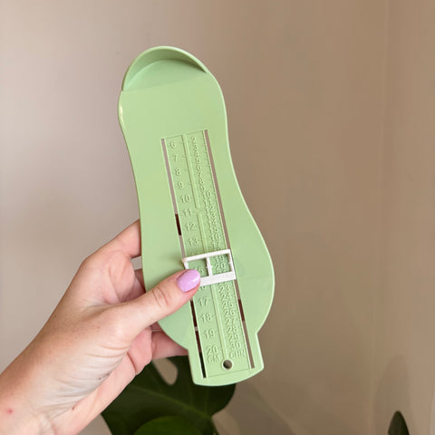 Foot Measurer - Green