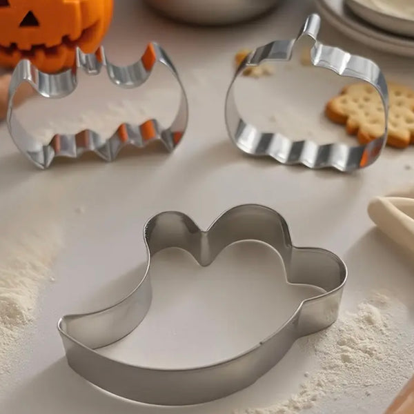 Set of 6 Halloween Cookie Cutters