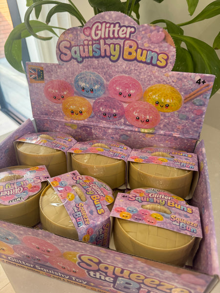 Surprise Squishy Glitter Gel 8.5cm Dumpling In Case