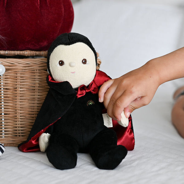 Olli Ella Dinky Dinkum Doll - Vincent Vampire Black